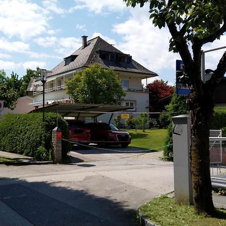 Haus Kiko Apartment Velden am Worthersee Bagian luar foto
