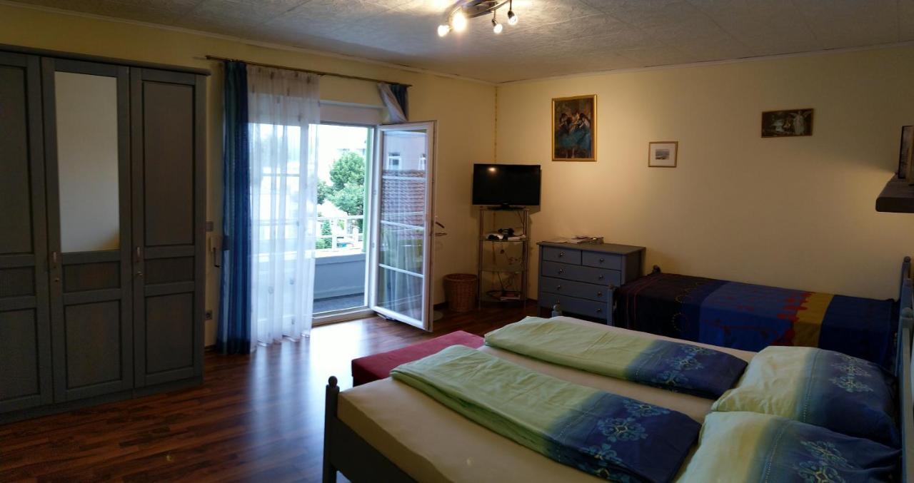 Haus Kiko Apartment Velden am Worthersee Bagian luar foto
