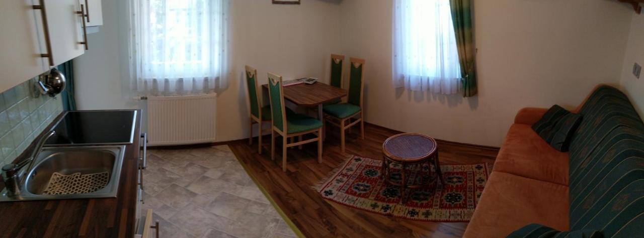 Haus Kiko Apartment Velden am Worthersee Bagian luar foto