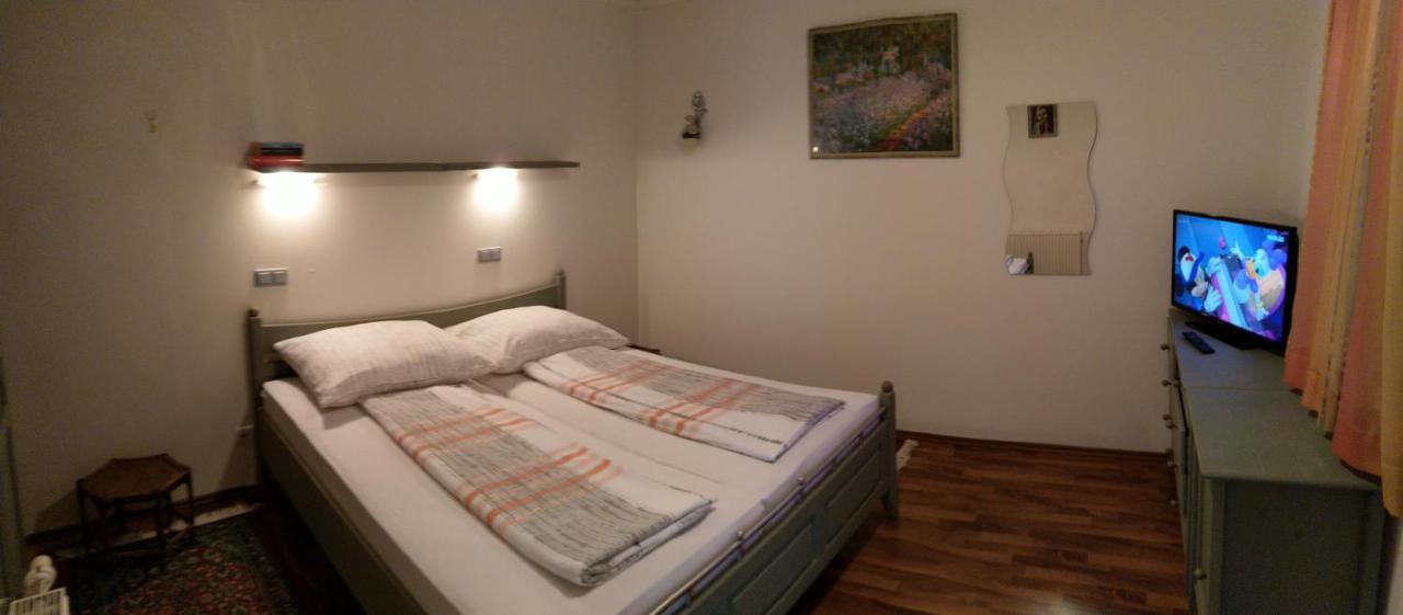 Haus Kiko Apartment Velden am Worthersee Bagian luar foto