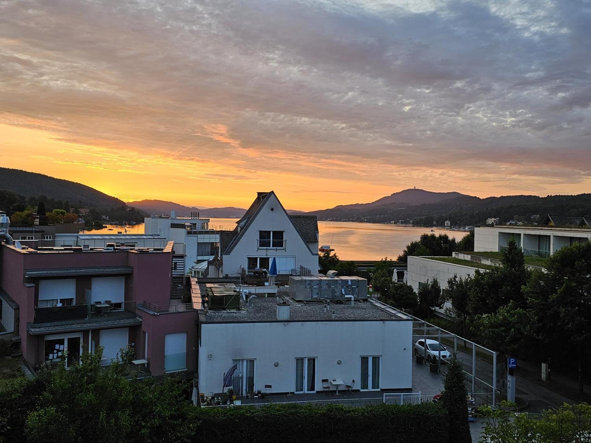 Haus Kiko Apartment Velden am Worthersee Bagian luar foto